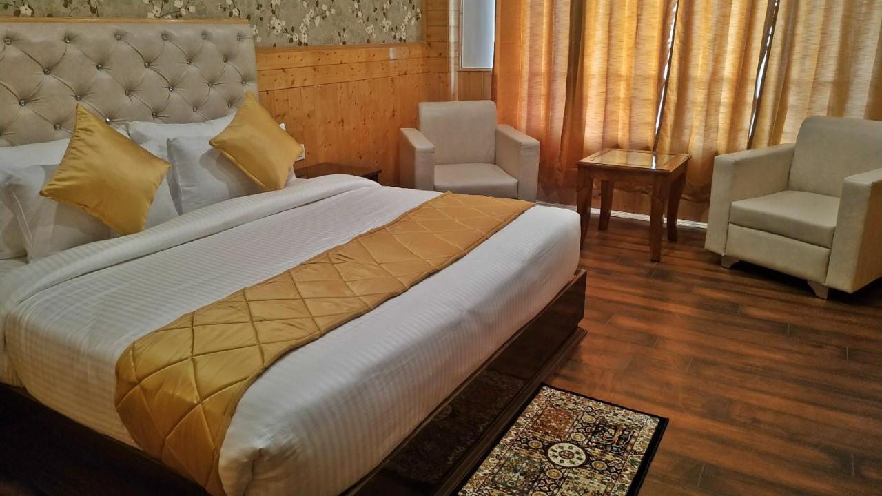 Himalyan Heights Hotel Shimla Bagian luar foto